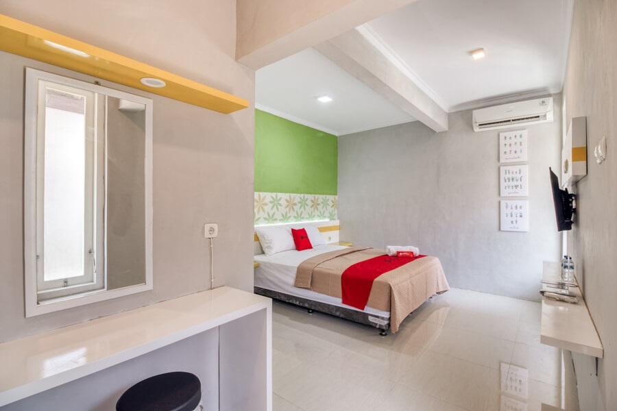 Hotel RedDoorz near Malioboro Tugu Station Jogja Jogyakarta Zewnętrze zdjęcie