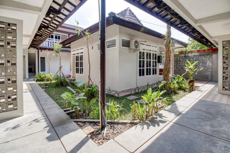 Hotel RedDoorz near Malioboro Tugu Station Jogja Jogyakarta Zewnętrze zdjęcie