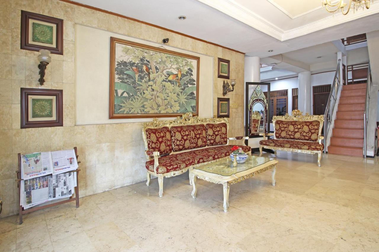 Hotel RedDoorz near Malioboro Tugu Station Jogja Jogyakarta Zewnętrze zdjęcie